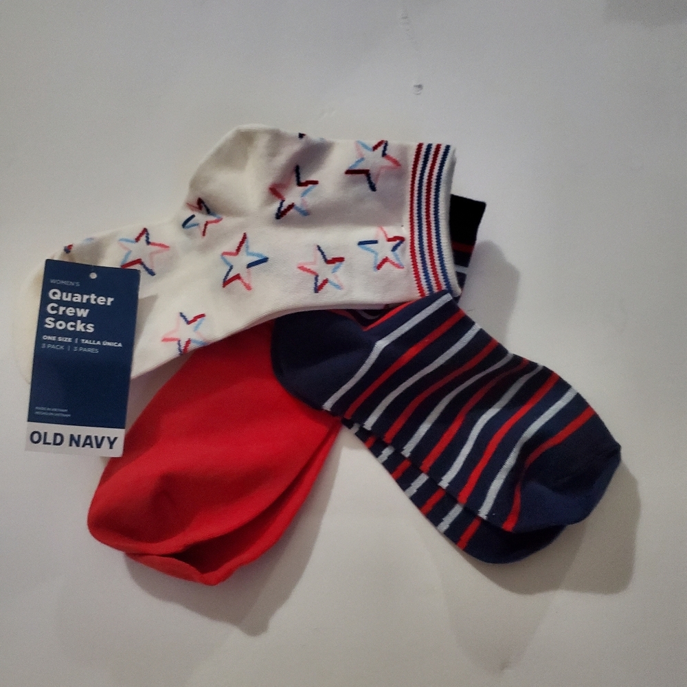 Old Navy Men's Quarter Crew Socks - Red, Blue, and White